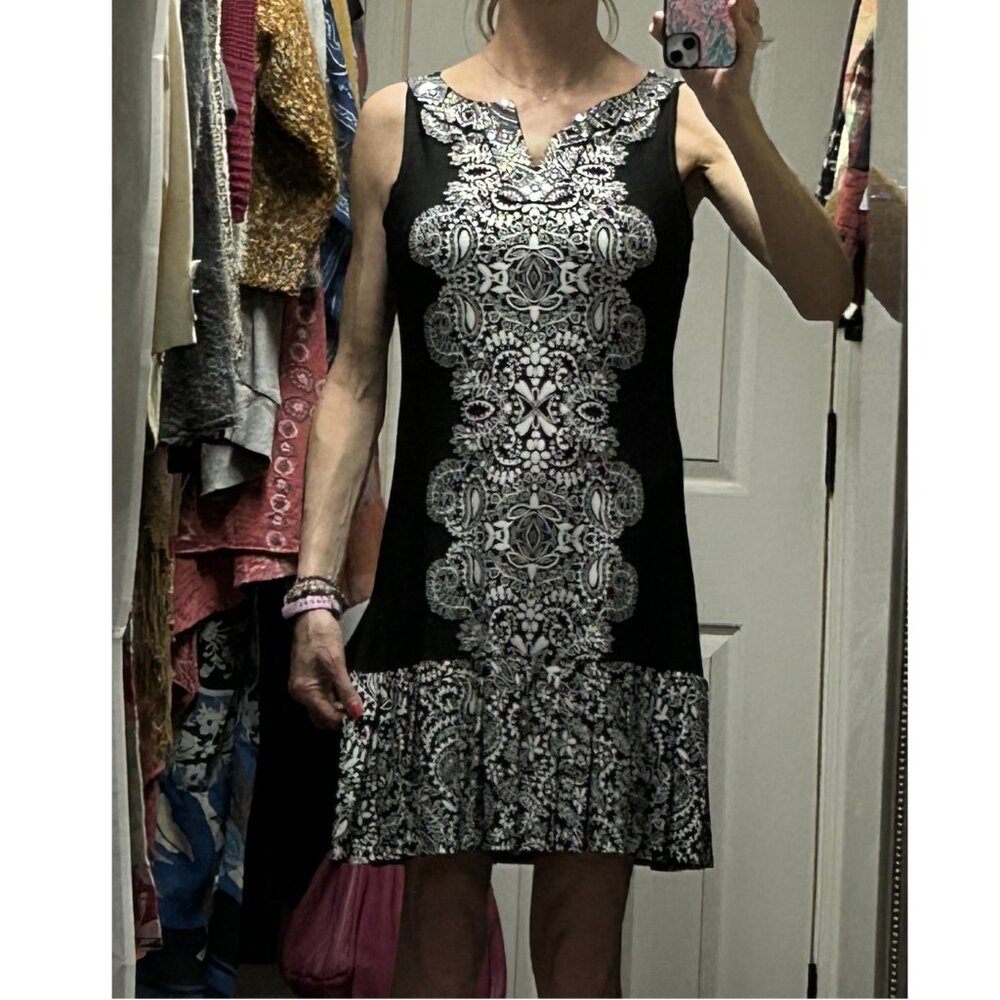 White House Black Market Black & White Stretch Dress Small - EUC